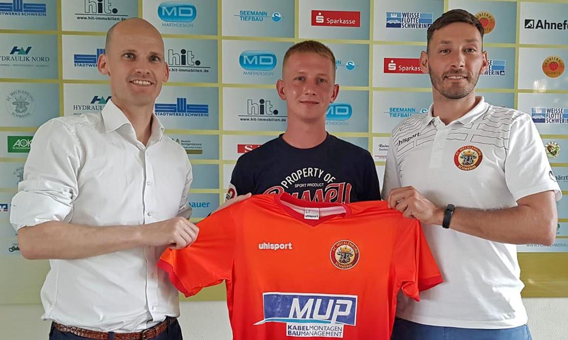 Kamil Lechocki Transfer do FC Mecklenburg Schwerin